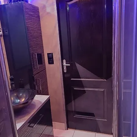 Chambre Dans Maison Particuliere * Teloché